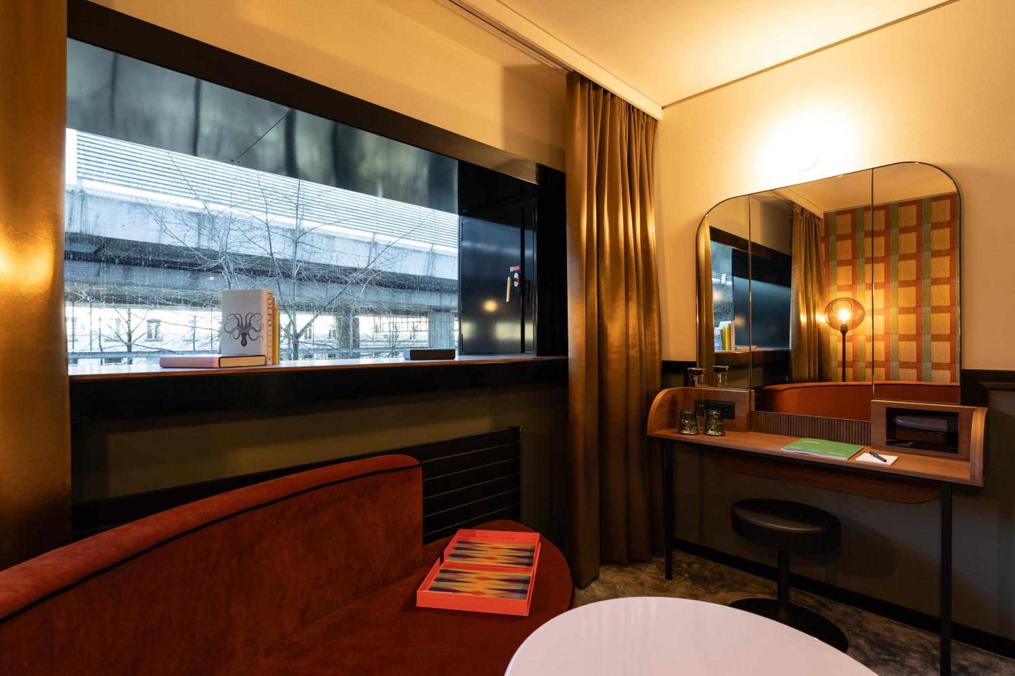 The Home Hotel Zuerich - A Member Of Design Hotels Экстерьер фото