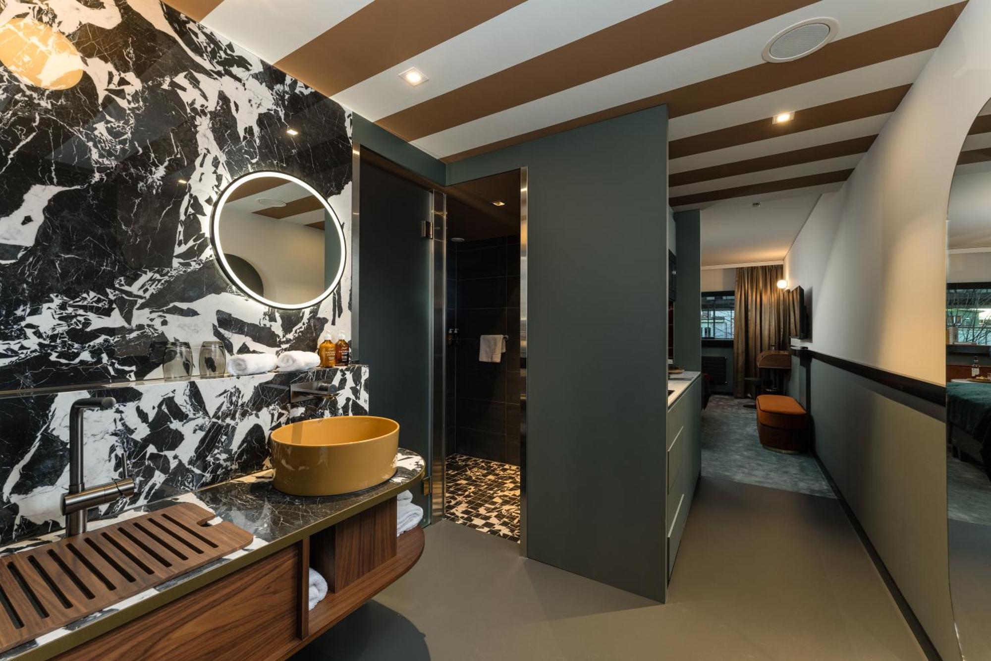 The Home Hotel Zuerich - A Member Of Design Hotels Экстерьер фото