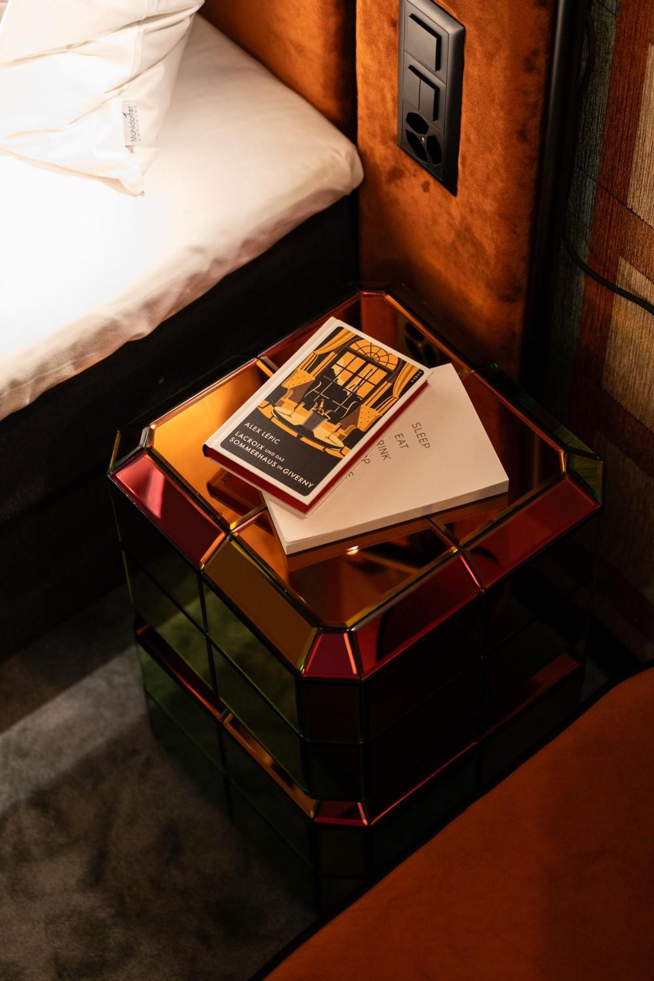 The Home Hotel Zuerich - A Member Of Design Hotels Экстерьер фото